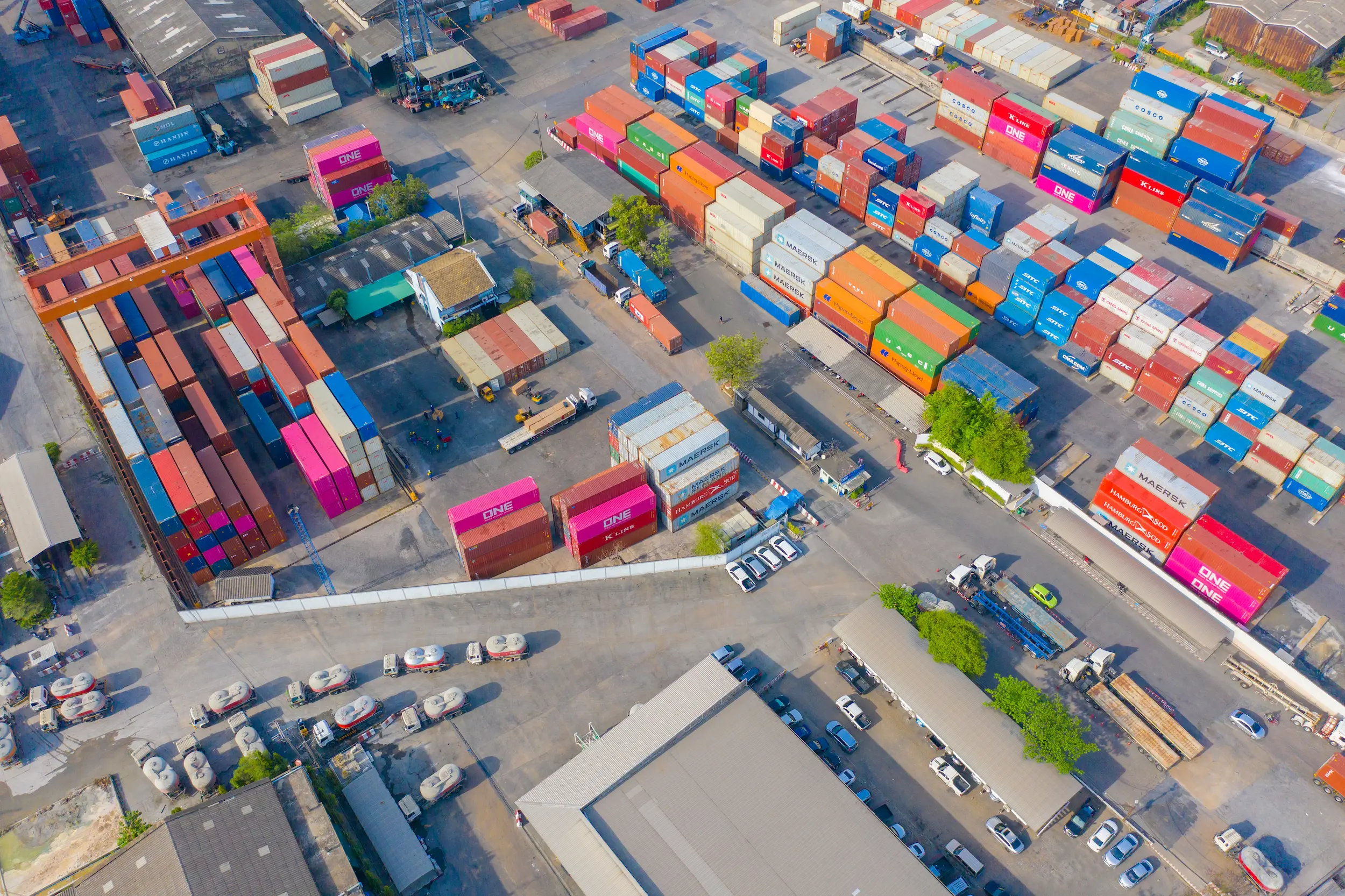 shipping-container-site-loading-in-logistic-port-w-2024-10-19-21-13-47-utc
